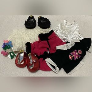Build A Bear clothing lot.